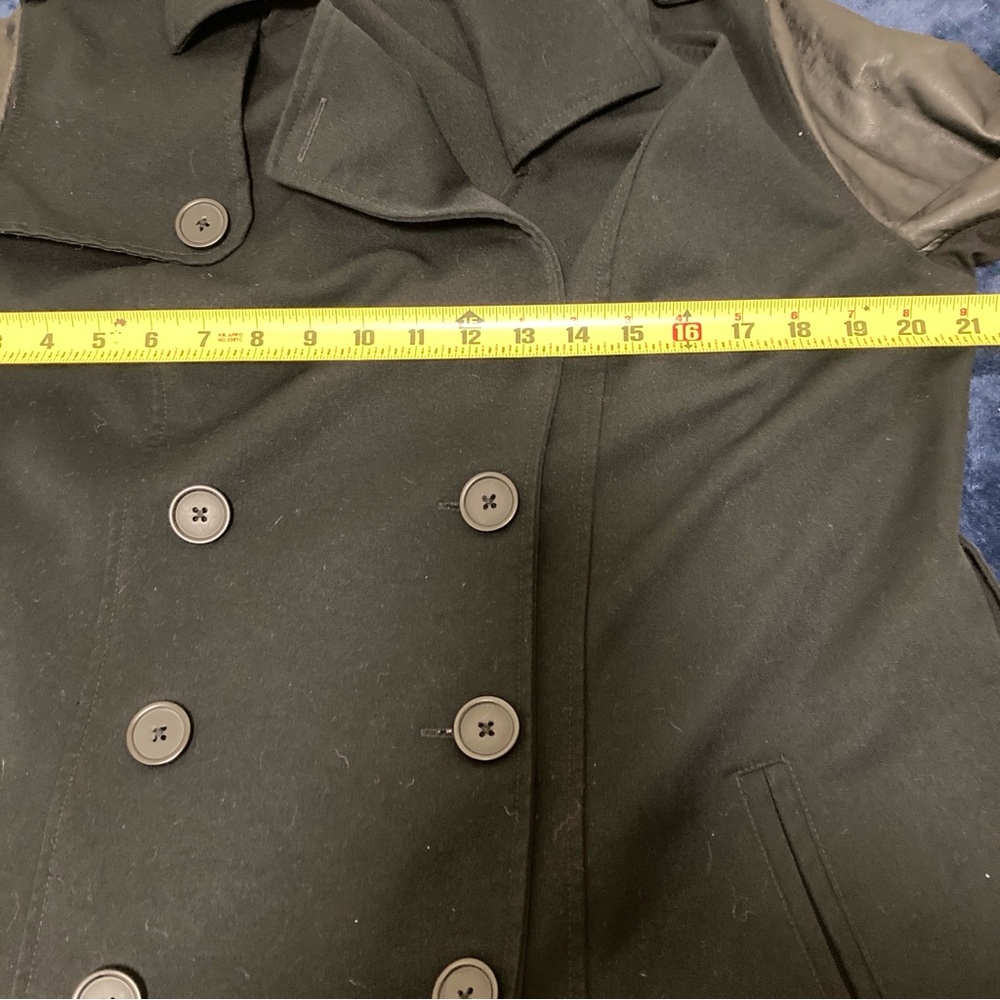 TORRID Womens
PeaCoat with Faux
Leather Sleeves- Size 00 Black - Picture 10 of 16